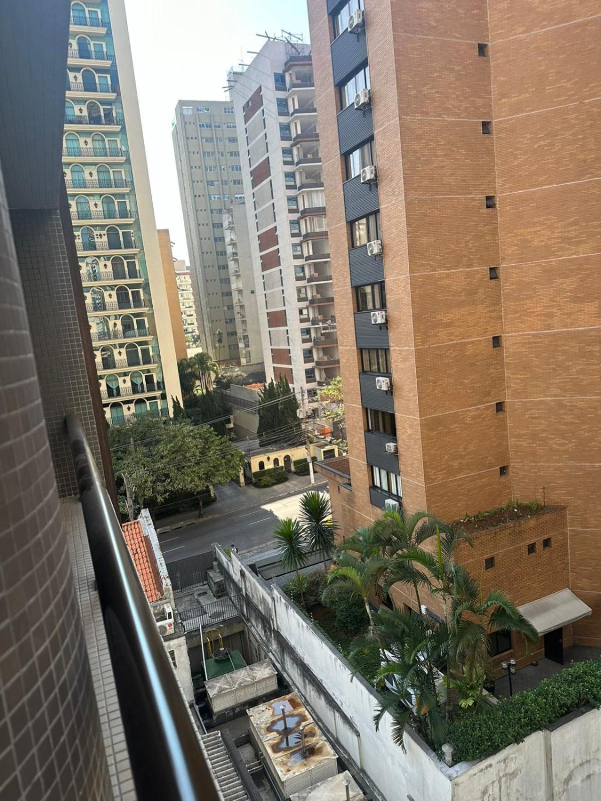 Apart Com Sacada E Piscina Sao Paulo Bagian luar foto